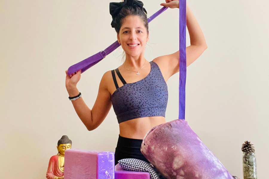 Formación Vinyasa Somática Yoga – 200 hrs – Generación 2026